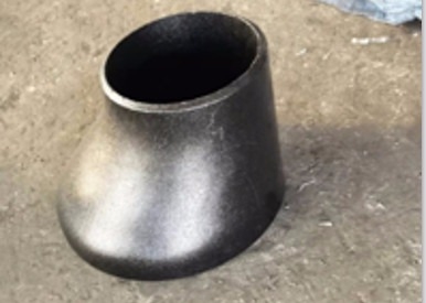 8&quot; 1.5d 90 negro de Wpb del codo del acero A234 del grado que pinta la instalación de tuberías soldada con autógena