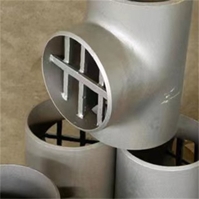 24&quot; camiseta igual soldada con autógena del acero de carbono de las instalaciones de tuberías/camiseta Asme Astm A234 Wpb de la reducción