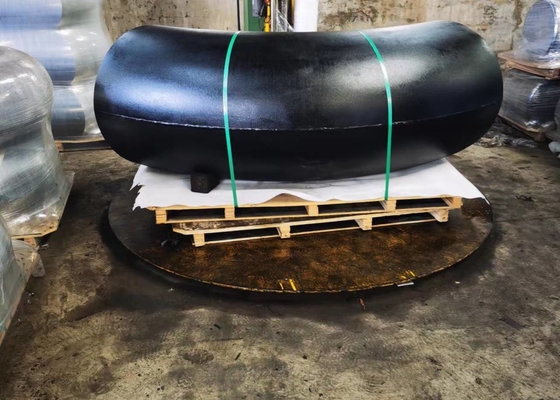 Curva de tubería de acero del carbono de las instalaciones de tuberías de la soldadura de extremo DN200-DN2000 3D 5D 8D SCH10