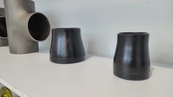ANSI concéntrico de acero engrasado ligero ASME 21m m a 1220m m del reductor de carbono