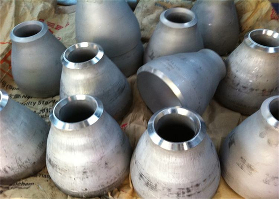 El reductor de acero inoxidable soldado con autógena extremo Sch10 Sch80 de ASTM conservó en vinagre